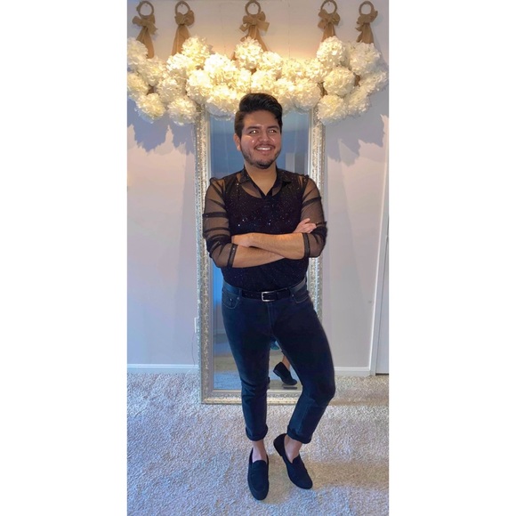 Meet your Posher, Carlos - Picture 3 of 4